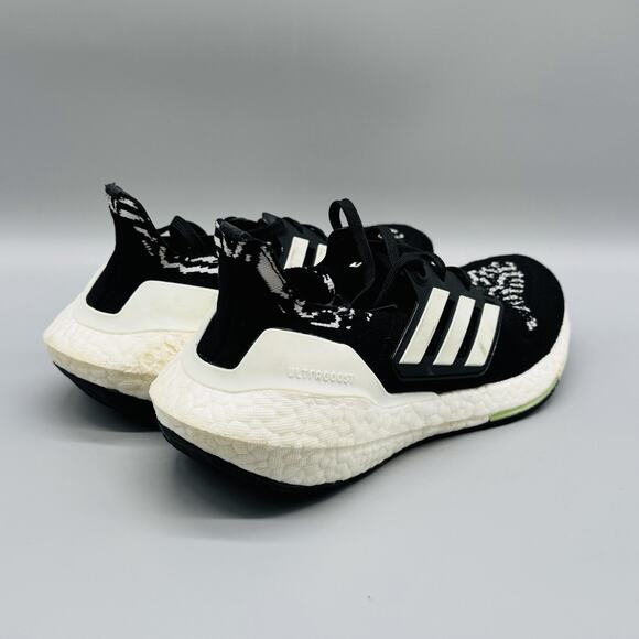 Adidas Shoes Womens 7 Black White Oreo Knit Ultraboost 22 Running Sneakers - Picture 7 of 10